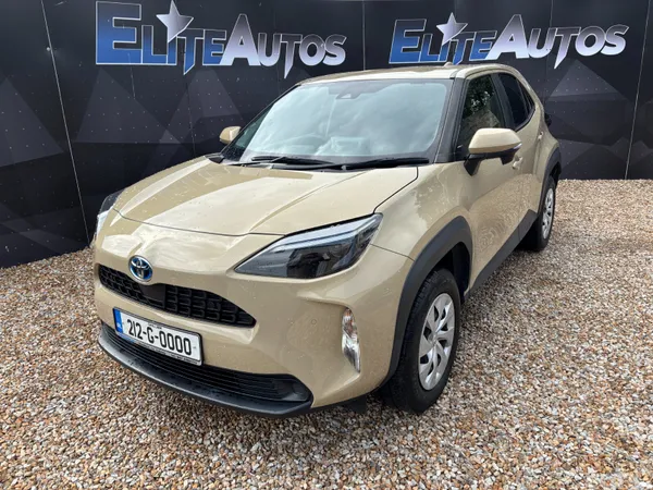 Toyota Yaris Cross Estate, Petrol Hybrid, 2021, Brown
