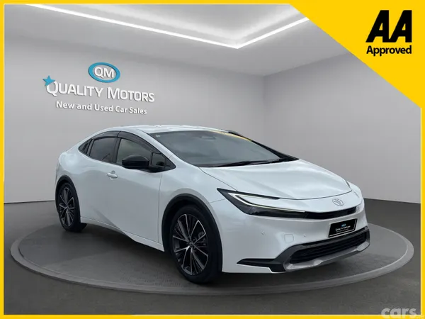 Toyota Prius Saloon, Petrol Hybrid, 2023, White