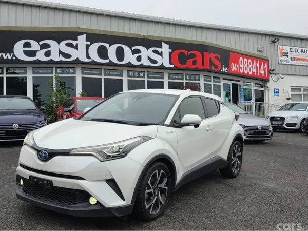 Toyota C-HR MPV, Petrol Hybrid, 2017, White