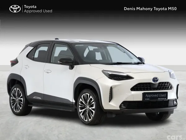 Toyota Yaris Cross SUV, Petrol Hybrid, 2023, White