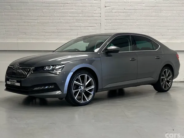 Skoda Superb Hatchback, Diesel, 2024, Grey
