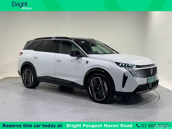 Peugeot 5008 MPV, Electric, 2025, White