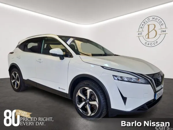 Nissan Qashqai MPV, Petrol, 2024, White