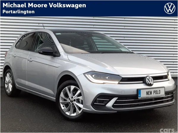 Volkswagen Polo Hatchback, Petrol, 2027, Silver