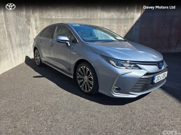 Toyota Corolla Saloon, Petrol Hybrid, 2020, Grey