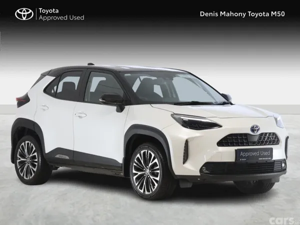 Toyota Yaris Cross SUV, Petrol Hybrid, 2023, White
