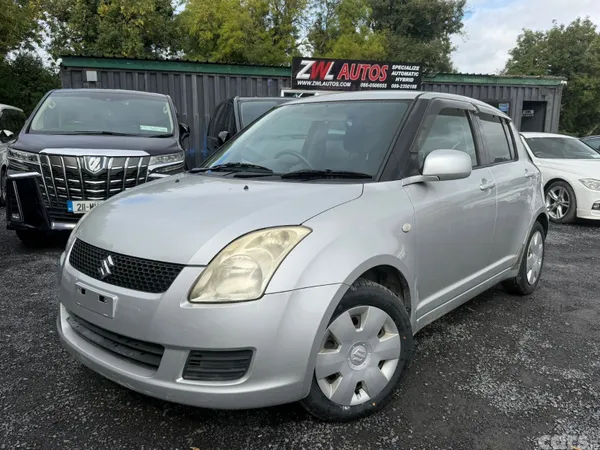 Suzuki Swift Hatchback, Petrol, 2009, Silver
