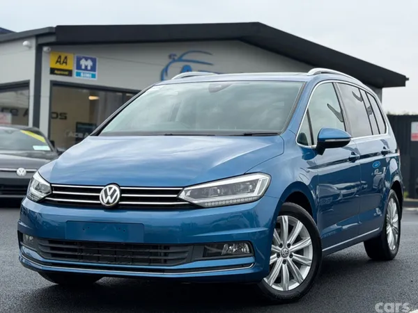 Volkswagen Touran MPV, Diesel, 2019, Blue