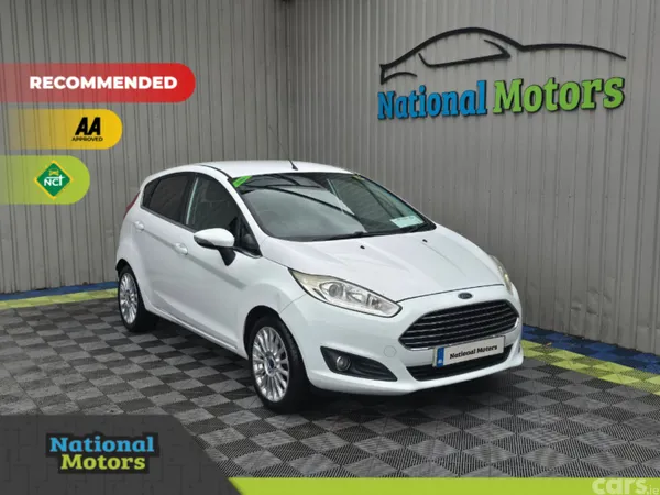 Ford Fiesta Hatchback, Petrol, 2014, White