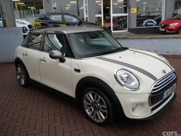 Mini Cooper Hatchback, Diesel, 2016, White