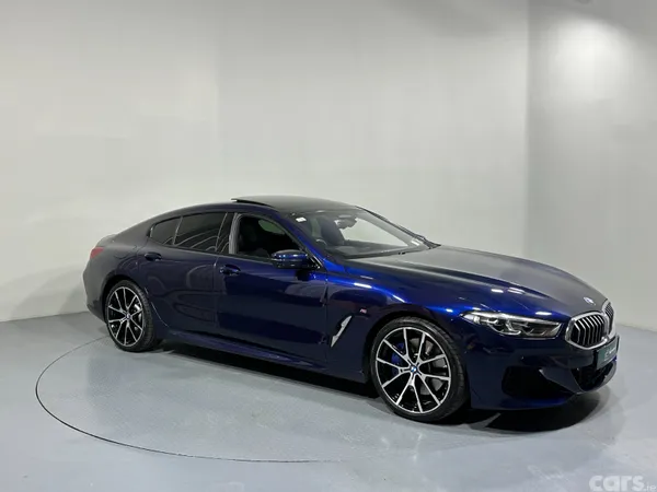 BMW 8-Series Coupe, Petrol, 2020, Blue