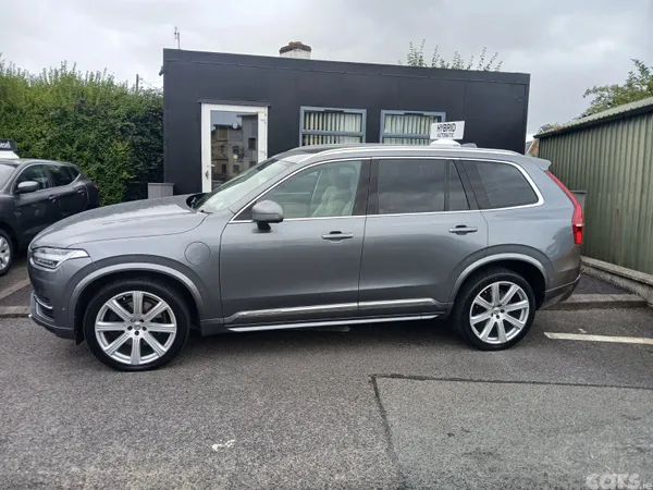 Volvo XC90 SUV, Petrol Plug-in Hybrid, 2016, Grey