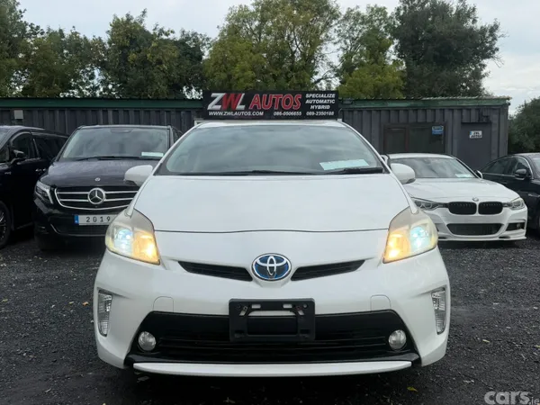 Toyota Prius Hatchback, Petrol Hybrid, 2012, White
