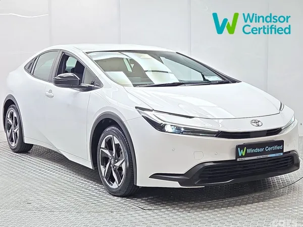Toyota Prius Hatchback, Petrol Hybrid, 2023, White