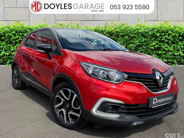 Renault Captur Hatchback, Diesel, 2019, Red