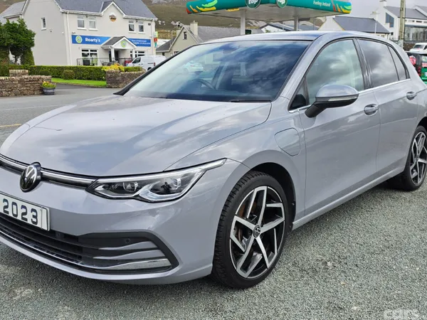 Volkswagen Golf Hatchback, Petrol Hybrid, 2023, Grey
