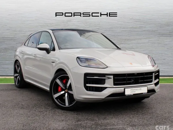 Porsche Cayenne SUV, Petrol Plug-in Hybrid, 2026, Grey