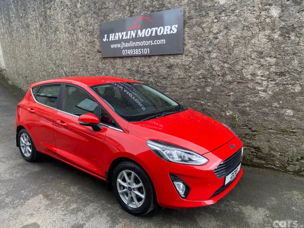 Ford Fiesta Hatchback, Petrol, 2019, Red