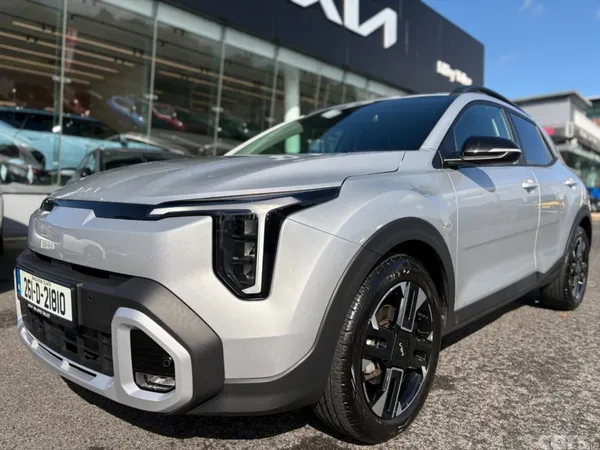 Kia Stonic Estate, Petrol Hybrid, 2026, Grey