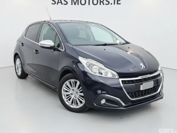 Peugeot 208 Hatchback, Petrol, 2018, Blue