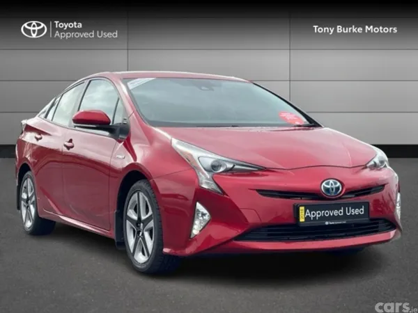 Toyota Prius Saloon, Petrol Hybrid, 2018, Red