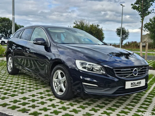 Volvo V60 Estate, Diesel, 2018, Blue
