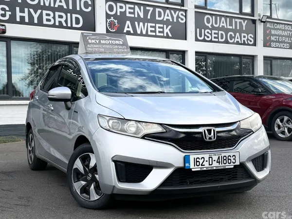 Honda Jazz Hatchback, Petrol Hybrid, 2016, Silver