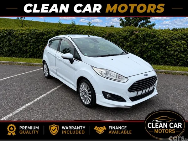 Ford Fiesta Hatchback, Petrol, 2014, White