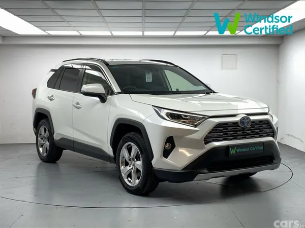 Toyota RAV4 SUV, Petrol, 2021, White