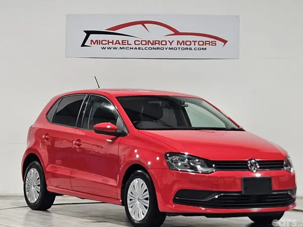 Volkswagen Polo Hatchback, Petrol, 2014, Red