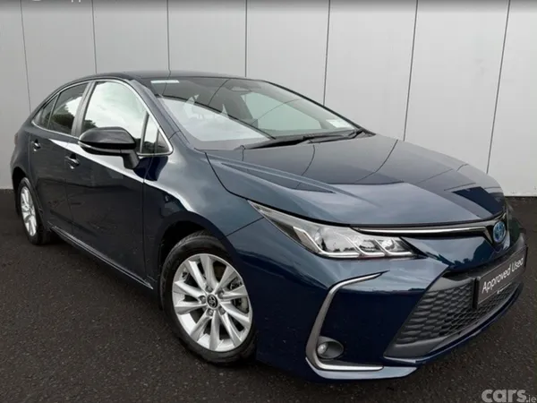 Toyota Corolla Saloon, Petrol Hybrid, 2025, Blue