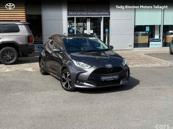 Toyota Yaris Hatchback, Petrol Hybrid, 2024, Grey