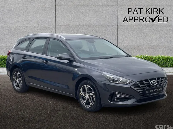 Hyundai i30 Estate, Petrol, 2023, Grey
