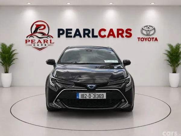 Toyota Corolla Hatchback, Petrol Hybrid, 2018, Black