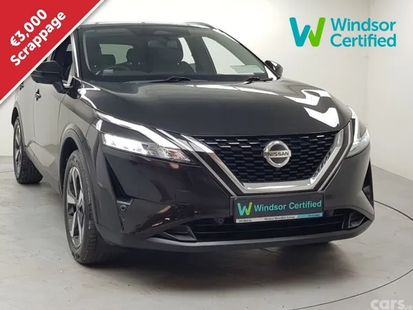 Nissan Qashqai MPV, Petrol, 2021, Black