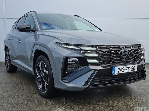 Hyundai Tucson SUV, Petrol Plug-in Hybrid, 2024, Grey