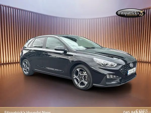 Hyundai i30 Hatchback, Petrol, 2022, Black