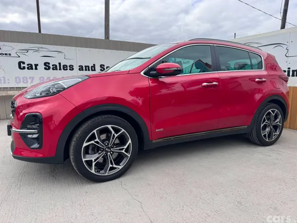 Kia Sportage SUV, Petrol, 2018, Red
