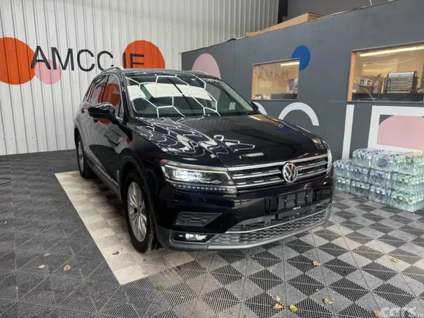 Volkswagen Tiguan SUV, Petrol, 2018, Black