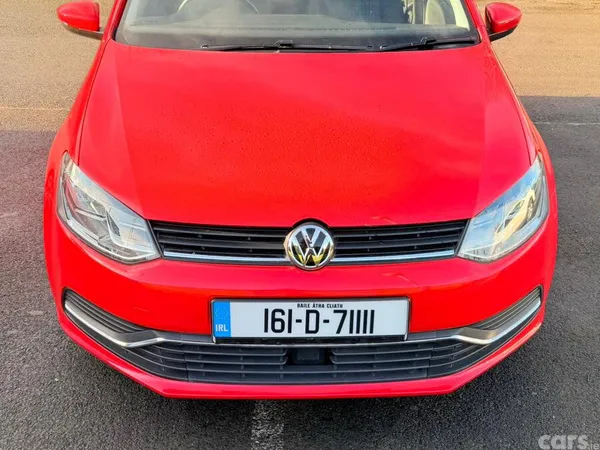Volkswagen Polo Hatchback, Petrol, 2016, Red
