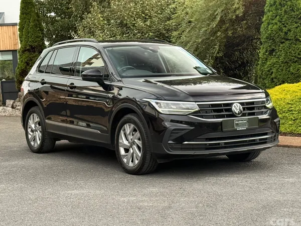Volkswagen Tiguan SUV, Diesel, 2023, Black