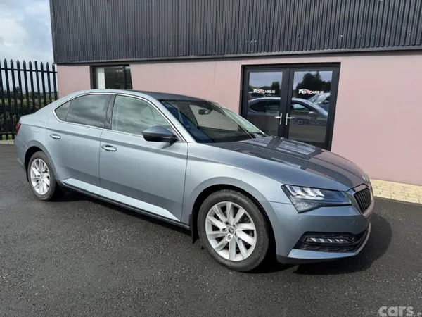 Skoda Superb Hatchback, Diesel, 2020, Grey