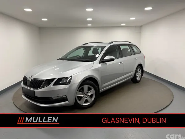 Skoda Octavia Estate, Diesel, 2018, Silver