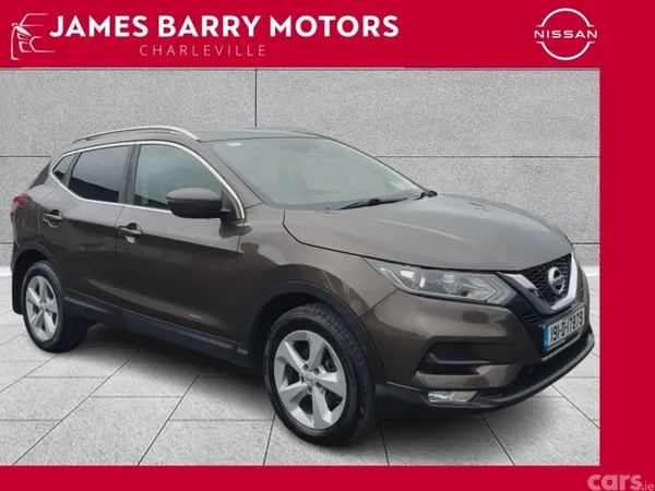 Nissan Qashqai MPV, Diesel, 2019, Brown