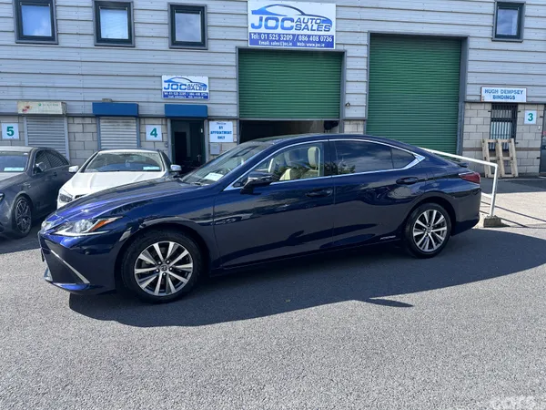 Lexus ES Saloon, Petrol Hybrid, 2019, Blue