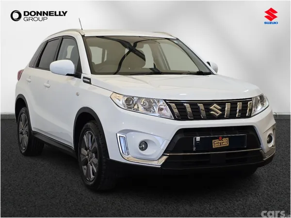 Suzuki Vitara SUV, Petrol, 2019, White