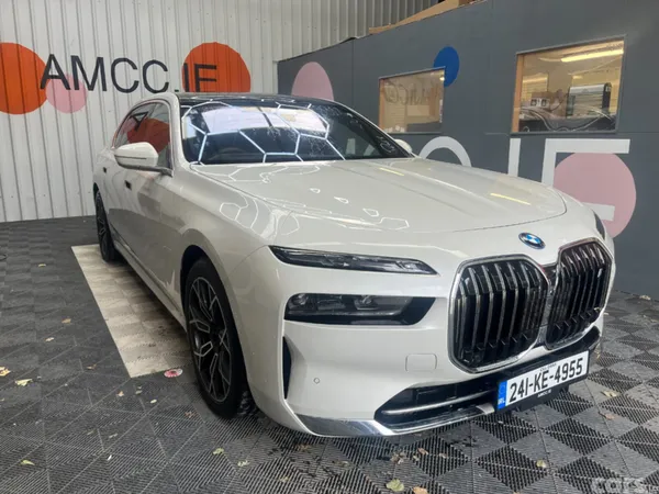 BMW i7 Saloon, Electric, 2024, White