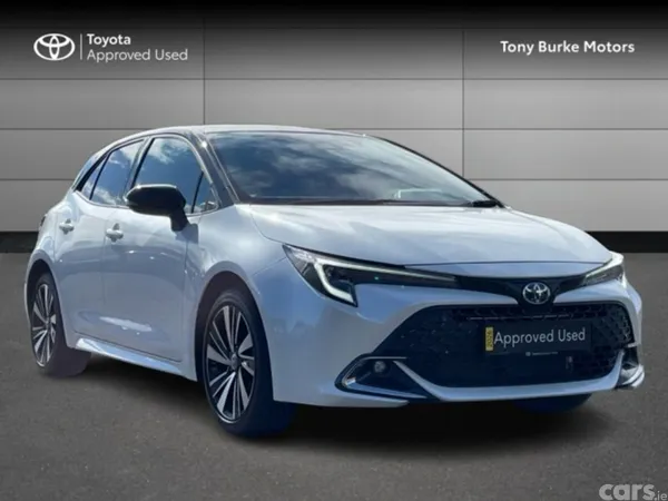Toyota Corolla Hatchback, Petrol Hybrid, 2026, White