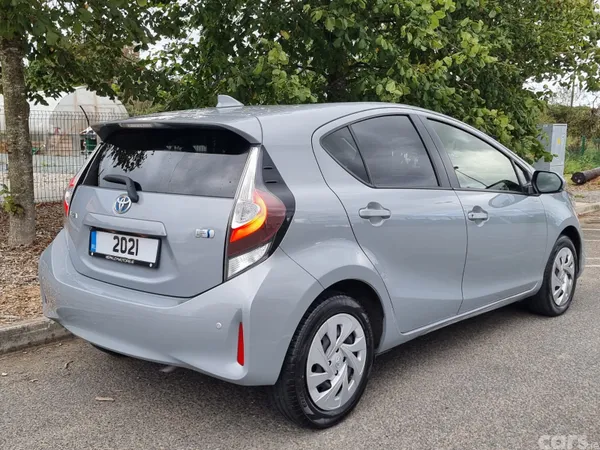 Toyota Aqua Hatchback, Petrol Hybrid, 2021, Grey