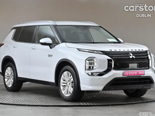 Mitsubishi Outlander SUV, Petrol Plug-in Hybrid, 2022, White